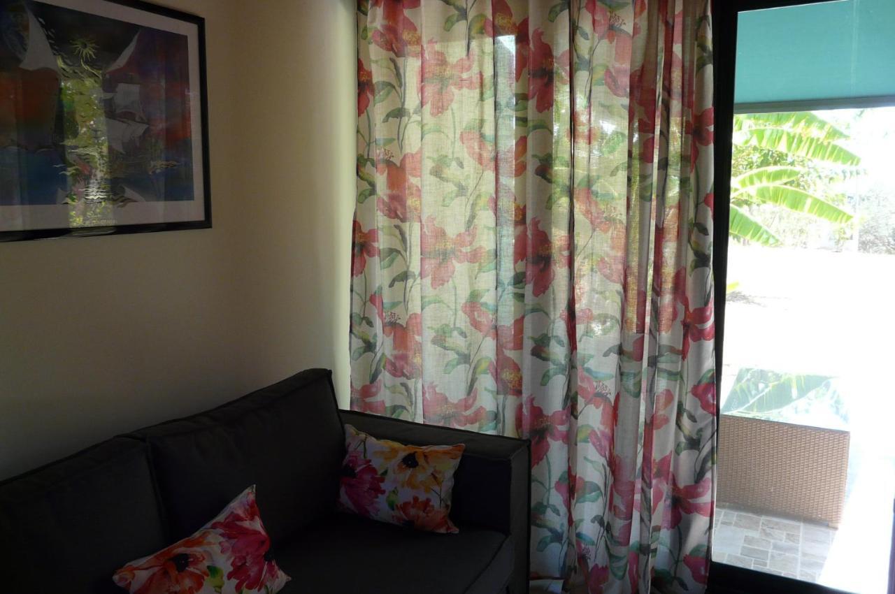Villa Emmanouela Xi Beach Ngoại thất bức ảnh